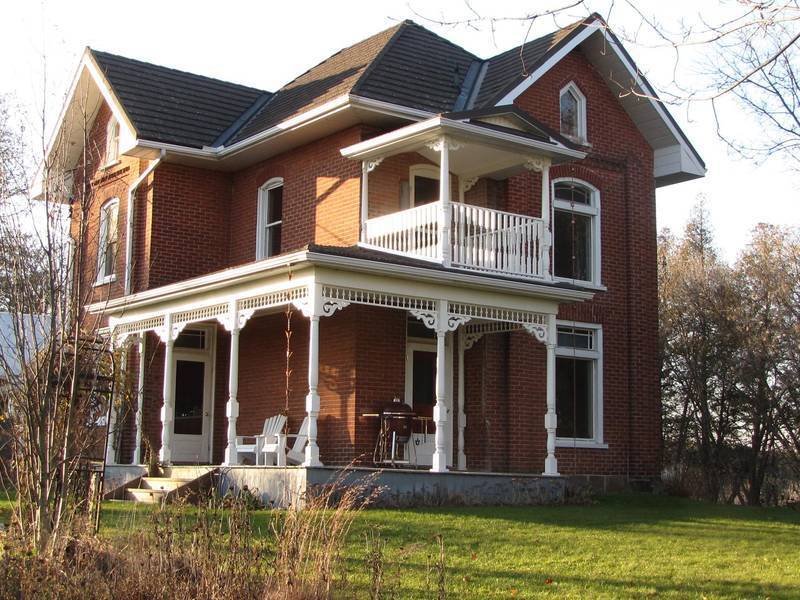 VICTORIAN GINGERBREAD TRIM GABLE TRIM BRACKETS PORCH 