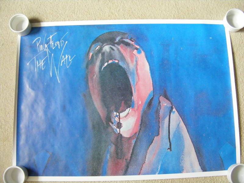 FS: Pink Floyd "The Wall" Poster | Arts & Collectibles | London | Kijiji