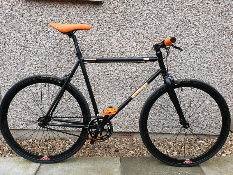 hybrid bike with bullhorn bars