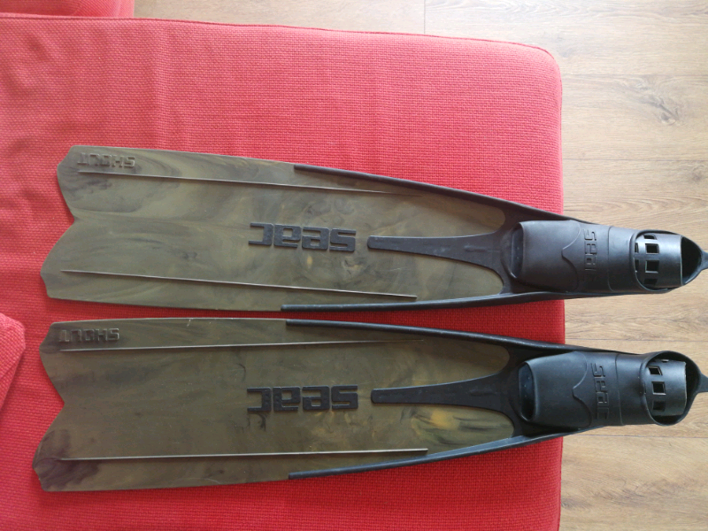 Seac diving spear fishing fins size 7/8 in Falkirk Gumtree