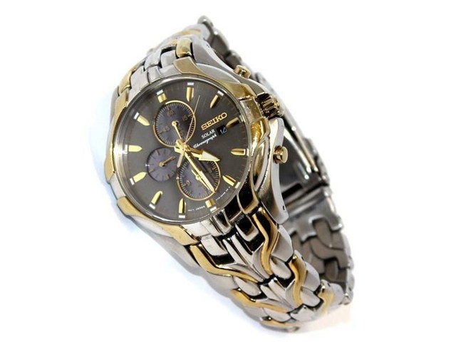 seiko v172 solar chronograph