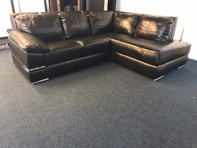 Littlewoods primo black Italian leather L shape right hand side chaise