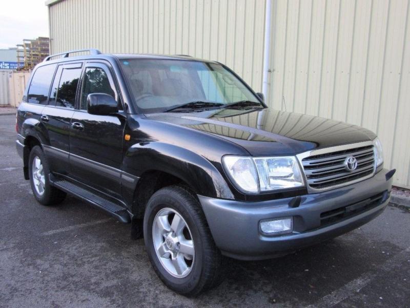Toyota land cruiser 2004
