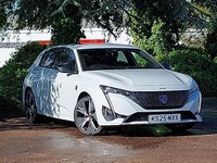 2025 Peugeot 308 1.2 Hybrid 136 GT 5dr e-DSC6 Hatchback Petrol Automatic