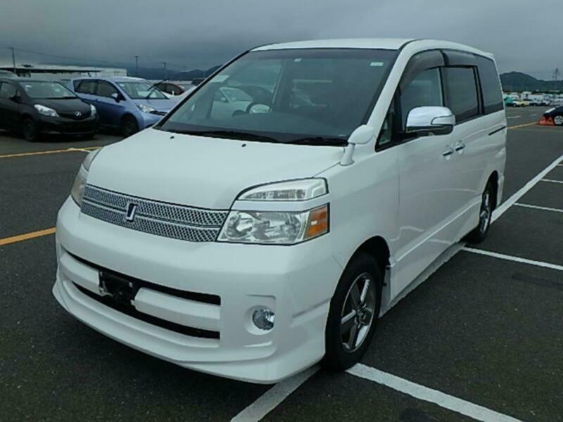 Toyota voxy 2007