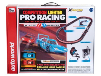 Auto World Winged Warrior 19' HO Slot Car Set - SRS349