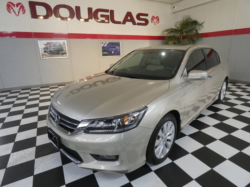 2015 Honda Accord Sedan for sale!