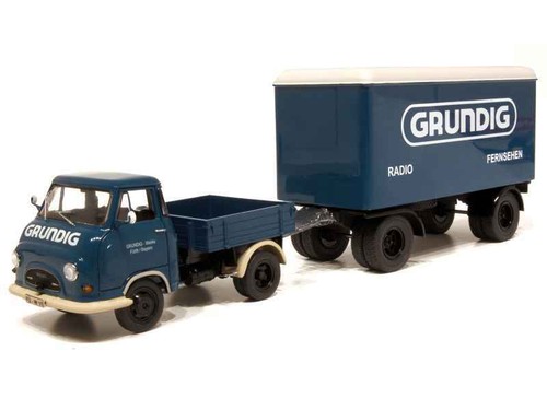 Schuco 450896100 1/32 Lanz Eilbulldog Mit Offen Top Blau