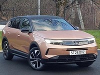 2025 Vauxhall Grandland 1.2 Hybrid [136] Ultimate 5dr e-DCT6 [Pan Roof] Hatchbac