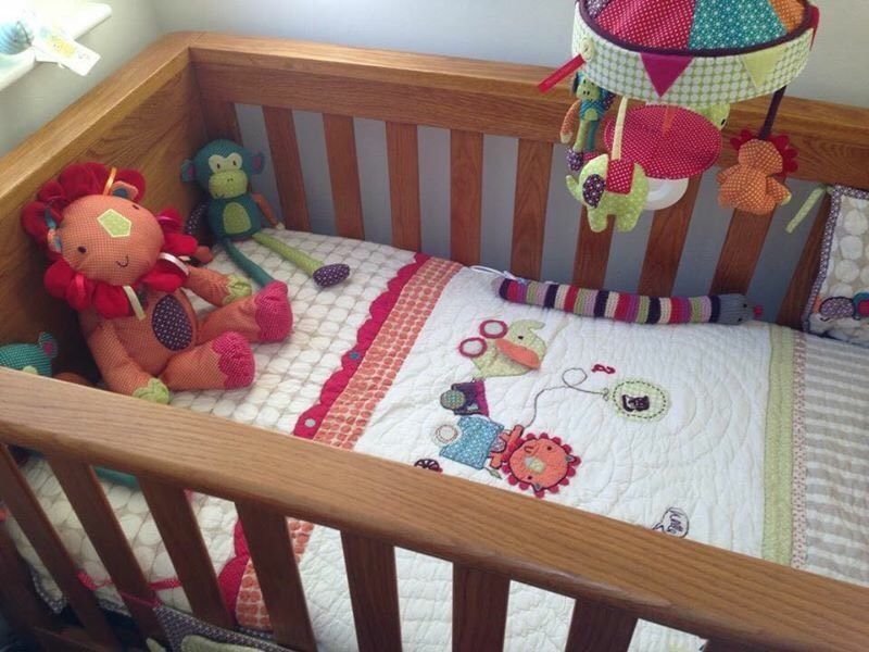 MAMAS AND PAPAS OCEAN SOLID WOOD COT/DAY BED WITH UNDER DRAWER