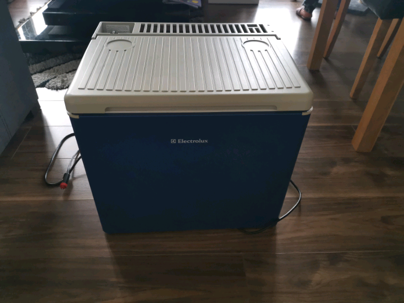 Electrolux 3 Way Camping Fridge LPG / Mains / 12V in Plymouth