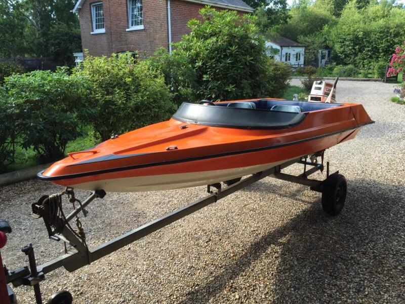 Small Speed boat with 20hp Johnson out board and trailer ...