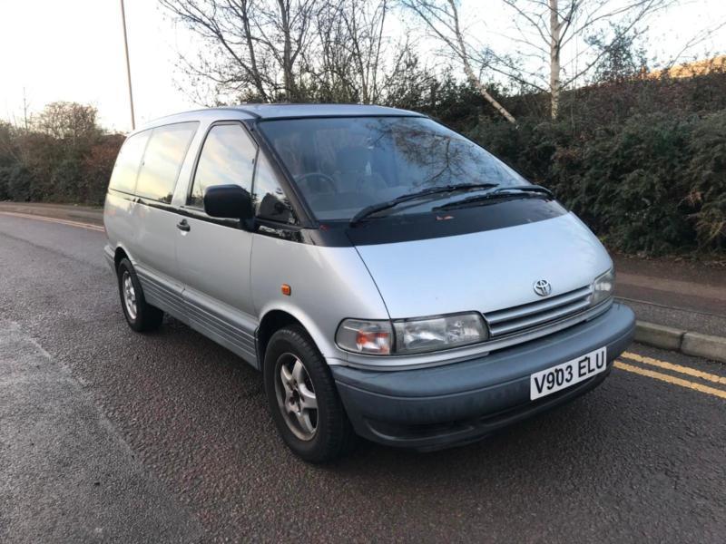 Toyota previa 2000