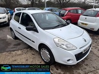 2011 Renault Clio Pzaz Hatchback Petrol Manual