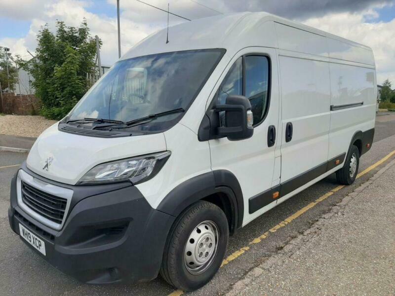 Peugeot boxer 2019 года