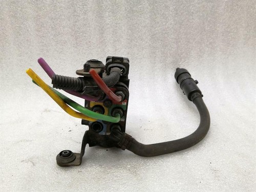 PORSCHE Panamera 970 Air suspension valve 97035815302 Ventilblock