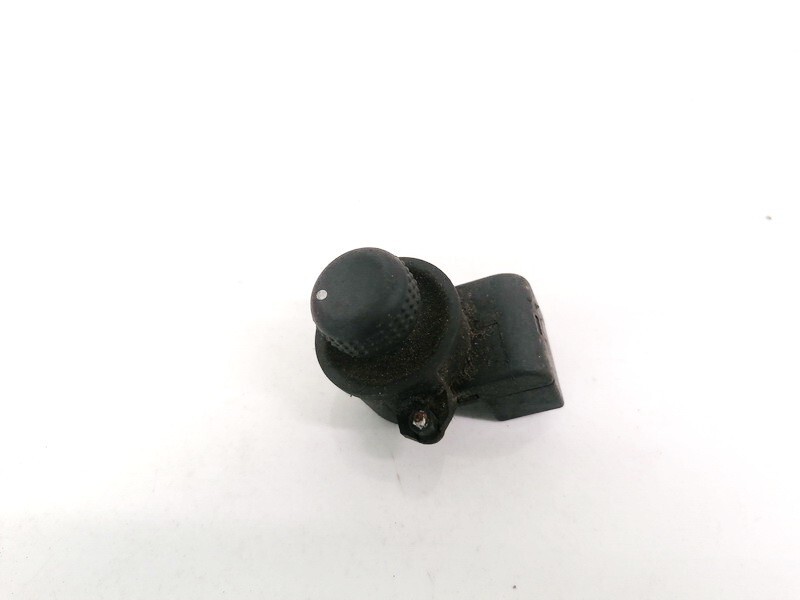 7700421406   Wing Mirror Control Switch (Exterior Mirror Switch) Fo Fr1613472-53