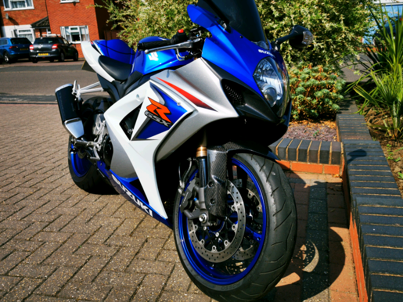 Suzuki gsxr 1000 k8