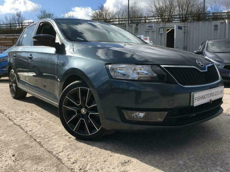 Skoda rapid gray