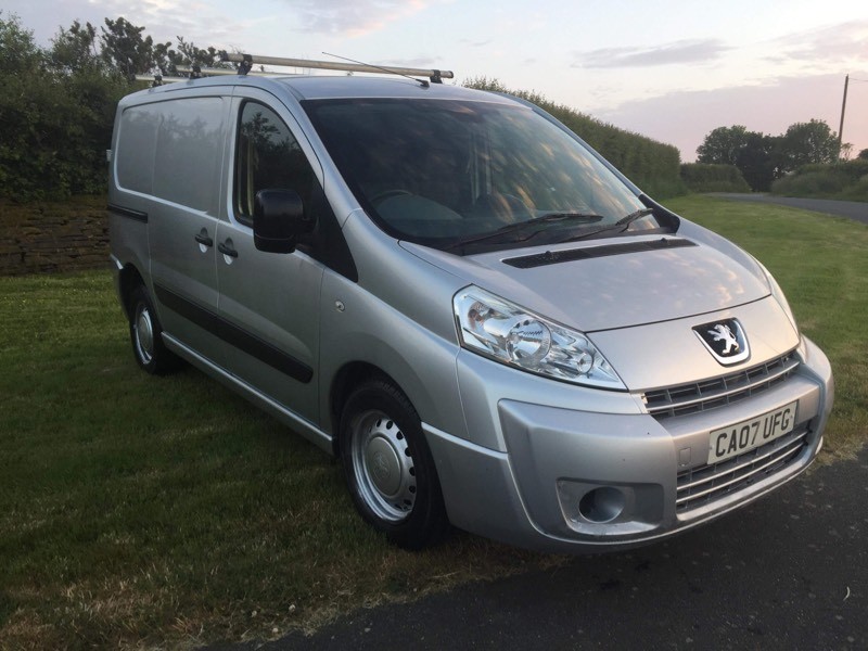Peugeot expert van