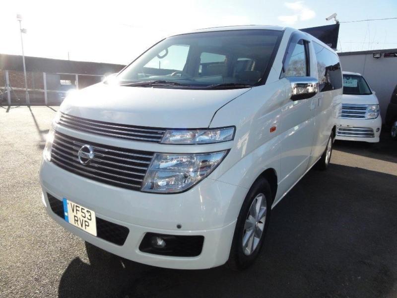 Nissan elgrand 2003