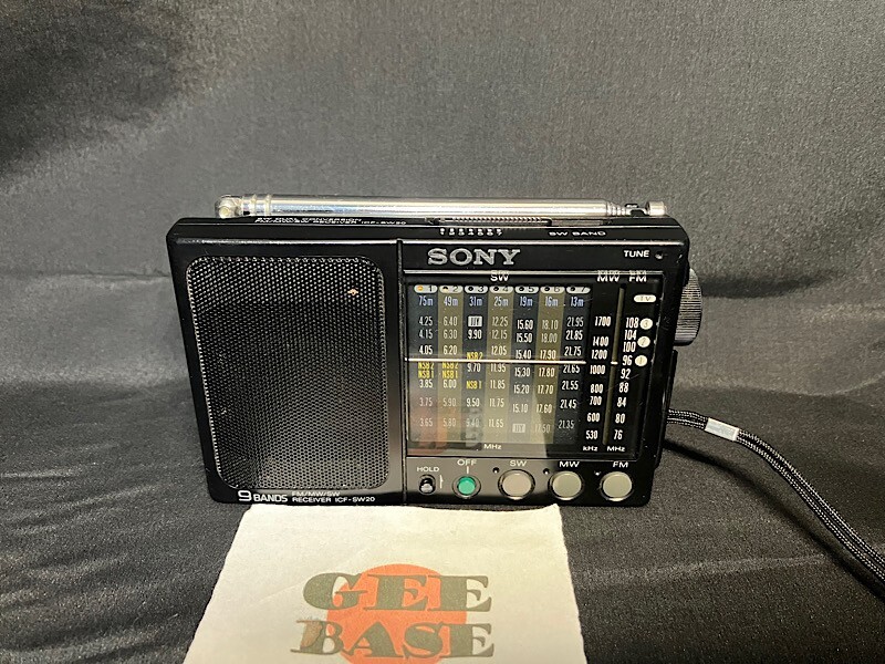 SONY ICF-S73 AM/FMラジオ　SONYSPORTS SONY ICF-S73 AM/FMラジオ SONYSPORTS 1987 Sony Am/Fm Portable