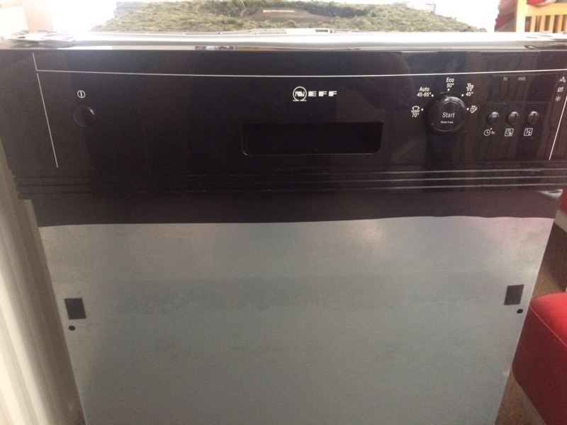 Neff dishwasher not even 1year old!!! in Southampton, Hampshire Gumtree