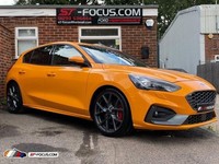 2019 Ford Focus 2.3T EcoBoost ST  LOW MILEAGE  PERFORMANCE PACK  HEAD UP