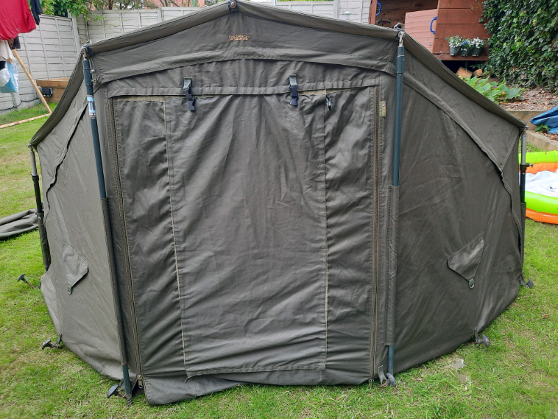 Trakker pioneer ultralite carp fishing - $ 86
