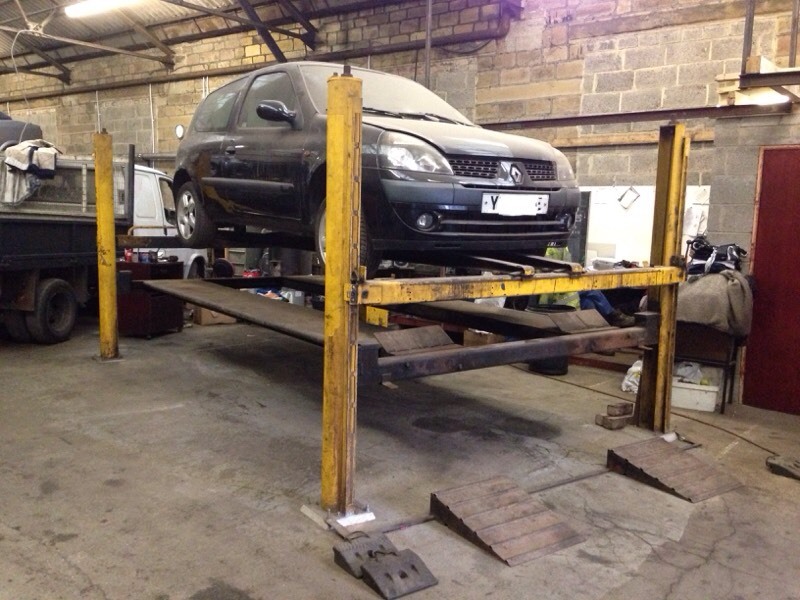 4 post bradbury liftmaster mk2 3tonne, wheel free ramp in