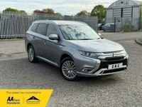 2018 Mitsubishi Outlander 2.4h TwinMotor 13.8kWh 4h CVT 4WD Euro 6 (s/s) 5dr EST