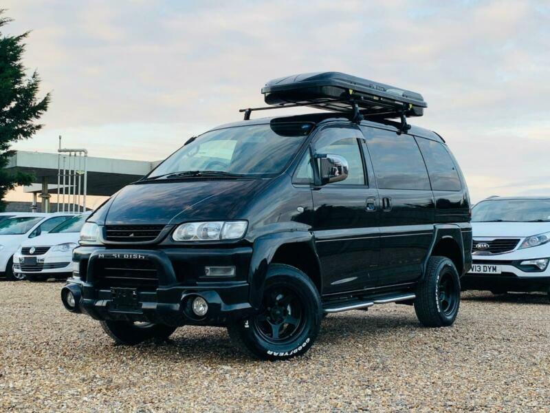 Машина mitsubishi delica