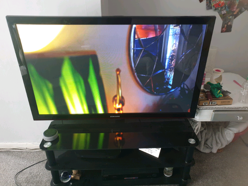 Samsung 50 inch TV built onto the stand in Middlesbrough, North