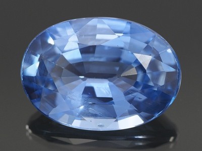 NATURAL MINE - OVAL MEDIUM BLUE CEYLON SAPPHIRE 0.87 CTS.