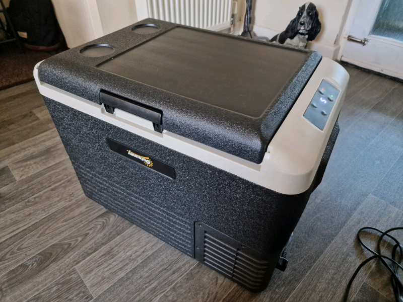 Outsunny 40L fridge/freezer/Cooler box in Midway, Derbyshire Gumtree
