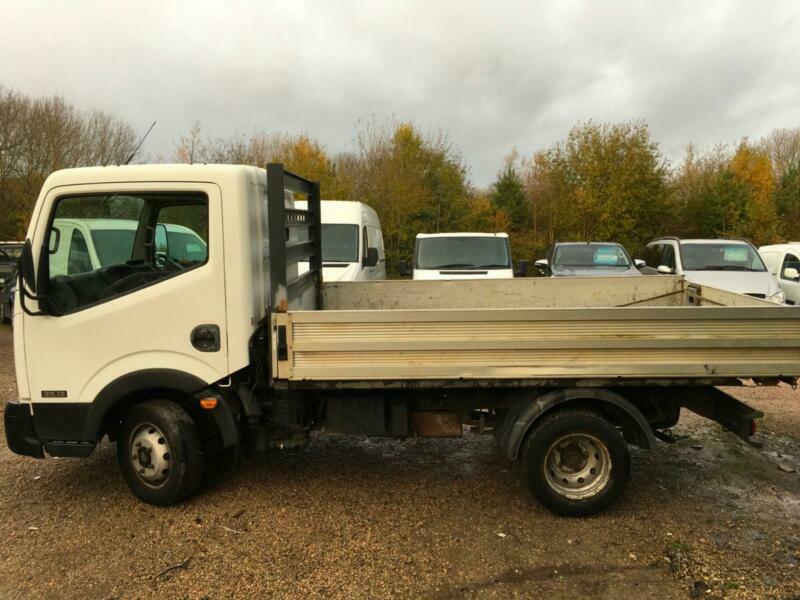 Nissan cabstar 2008