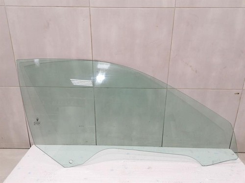 MASERATI GRANTURISMO M145 Right Front Door Glass 68363200 Türscheibe vorne Re