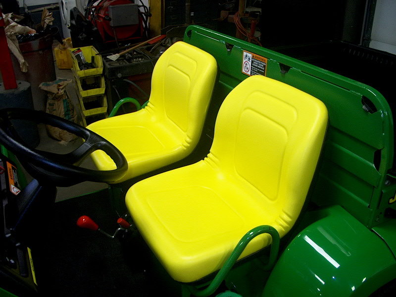 John deere 6X4 Diesel gator