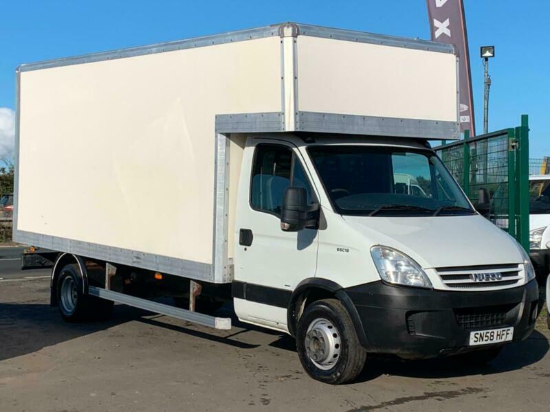 2009 58 IVECO DAILY 3.0HPI 65C18 16FT LUTON VAN IN WHITE. *ONE OWNER