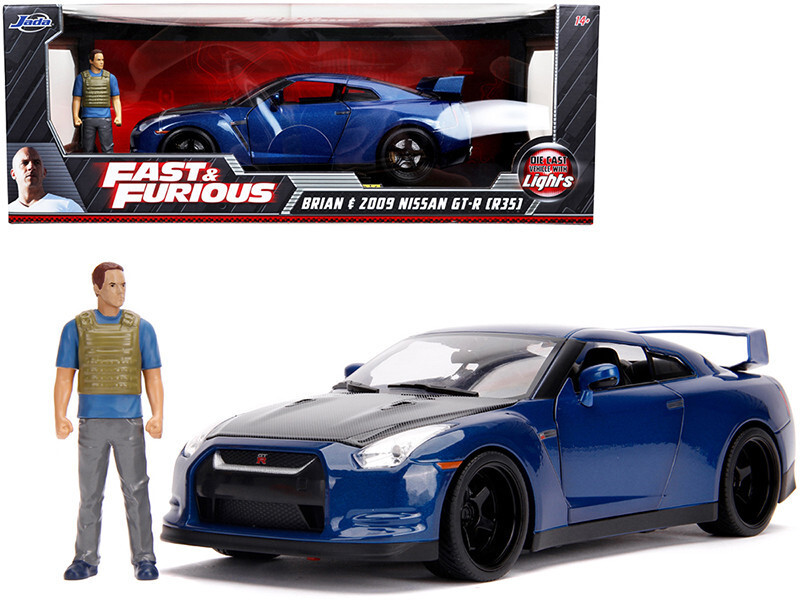 Nissan GT-R R35 (2009) 1/18 ミニカー Jada 2009 Nissan GT-R R35 W/Lights & Brian Figure Fast