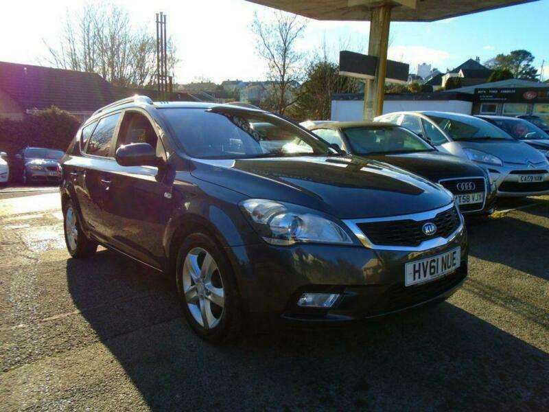 Kia ceed sw 2011
