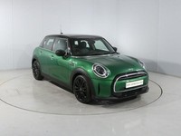 MINI HATCHBACK 1.5 Cooper Exclusive 5dr Auto