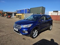 Ford Kuga TITANIUM ulez Blue petrol SUV hpi all clear,
