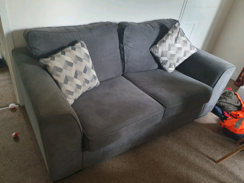 2 seater sofa | in Grays, Essex | Gumtree