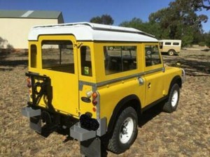 Land rover game over