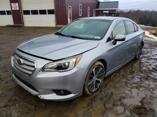 Used Driving Light fits: 2015 Subaru Legacy Fog-Driving bumper mounted Sdn w/pre