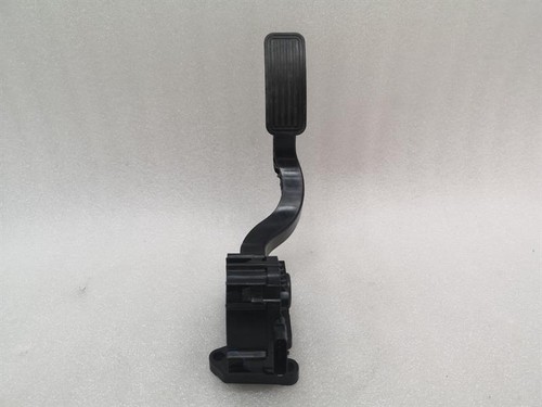 TESLA MODEL 3 LONG RANGE Gas pedal (electrical) 1020792  Gaspedal