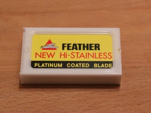 50 FEATHER Hi-Stainless Platinum Double Edge Safety Razor Blades 5 Packs of 10 J