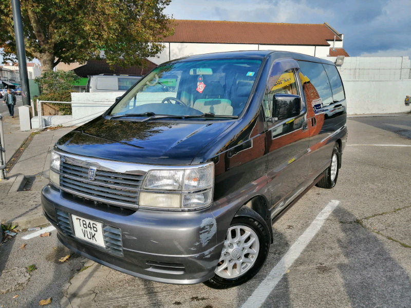 Nissan elgrand 3