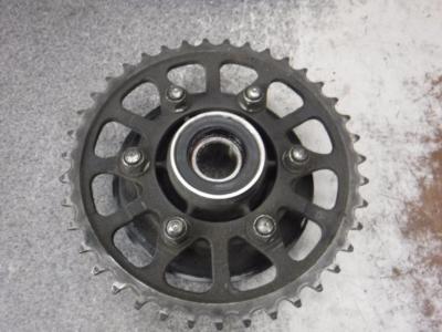 01 Kawasaki Ninja ZX11D ZX11 ZX-11D Hub & 45 Tooth Sprocket